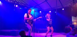 Copycat 80&#039;s cover band tent feest